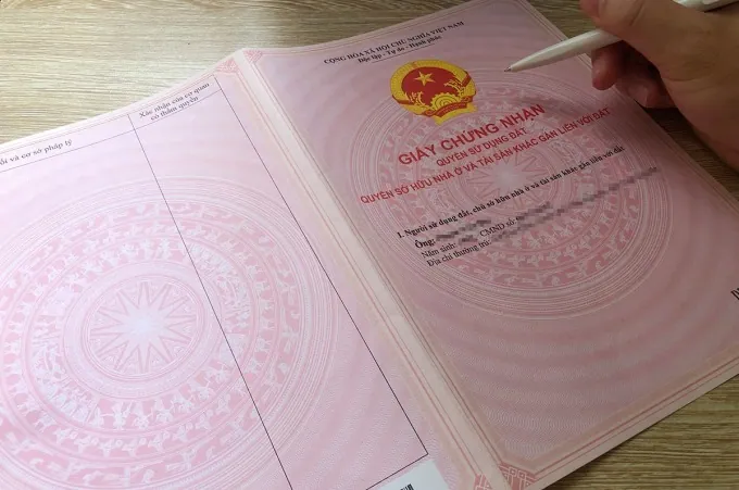 đất sổ chung có xin phép xây dựng được không